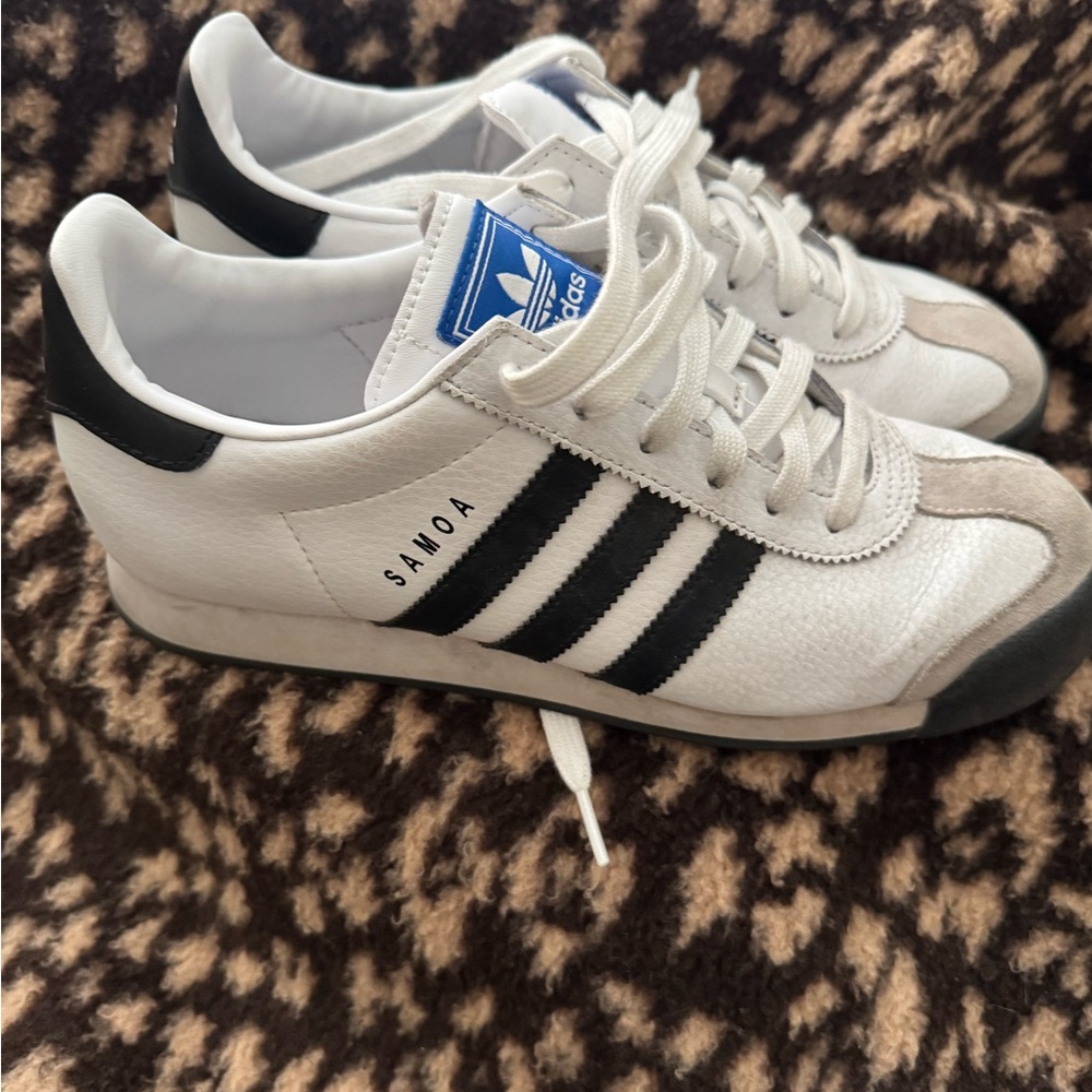 Adidas Samoa White and Black Sneakers - Picture 2 of 6